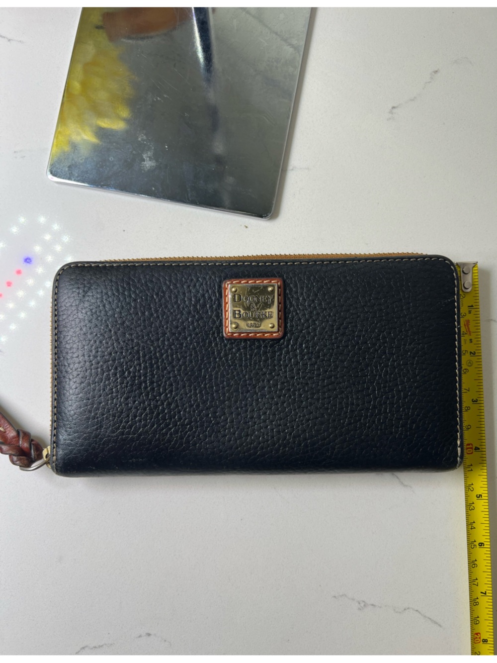 Dooney & Bourke | Pebble Grain Zip Around Wallet | Black | Large - Picture 15 of 15